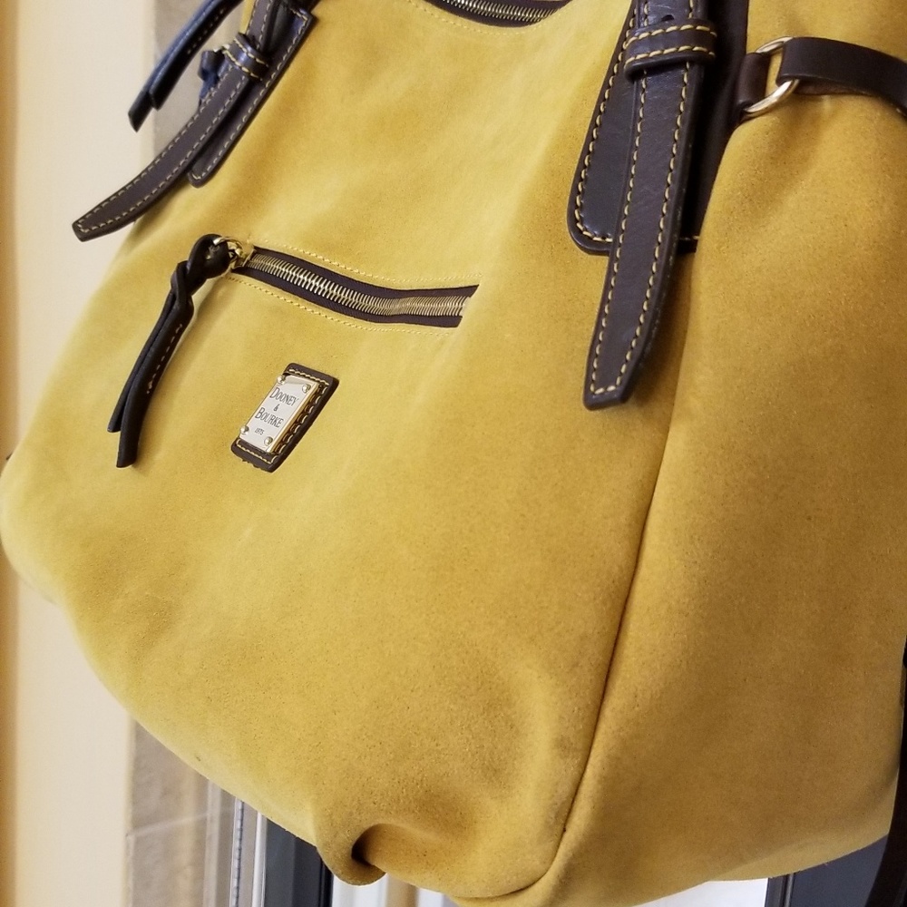 Dooney & Bourke mustard suede bag - Picture 5 of 8